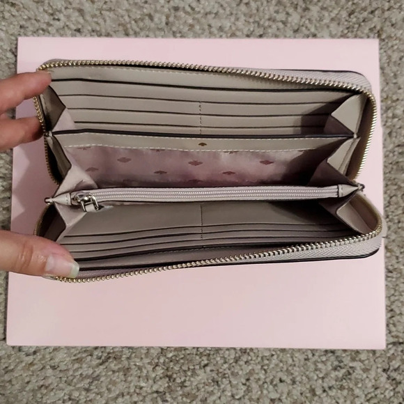 Kate Spade Brynn Saffiano Large Continental Wallet $229 - Picture 8 of 10